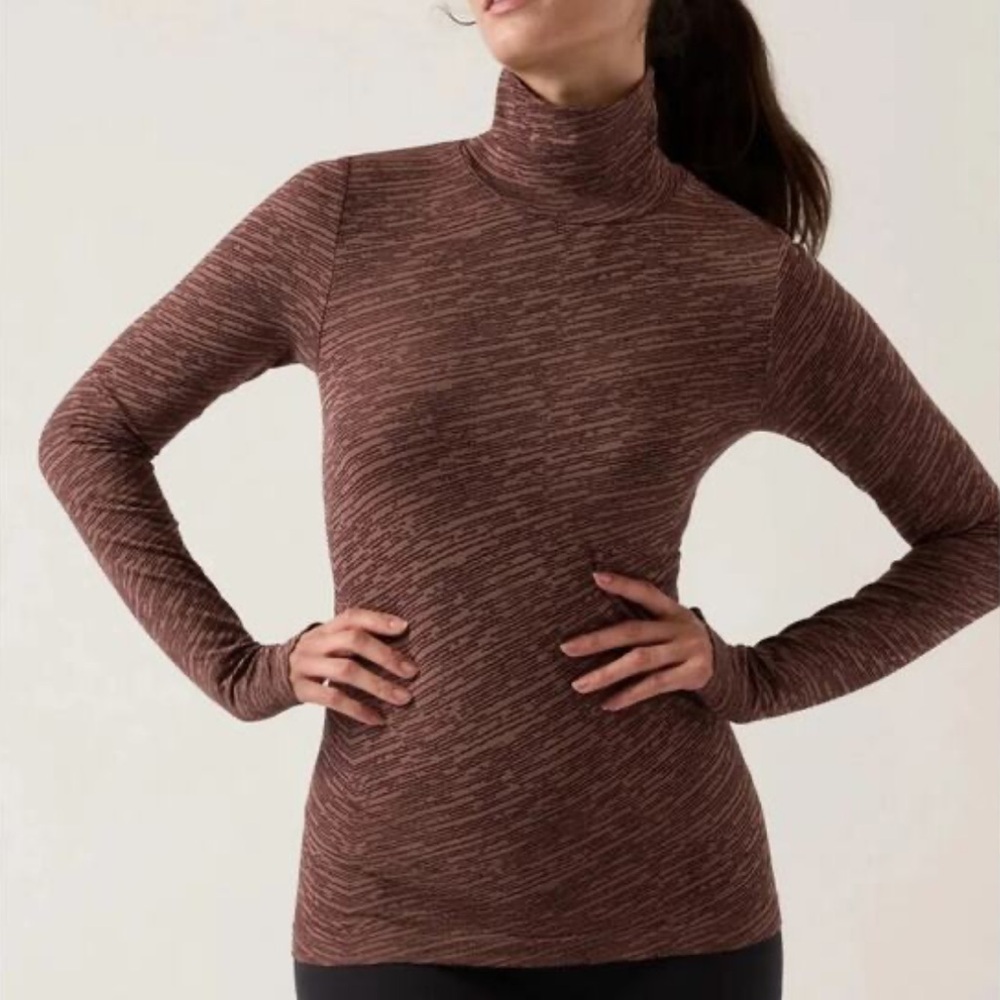 Athleta flurry turtleneck top in wren rustic‎